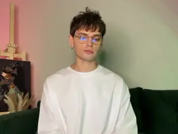 Chaturbate Adult Video Chat of oliverlawrence