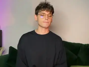 Chaturbate Best live sex cam show of oliverlawrence