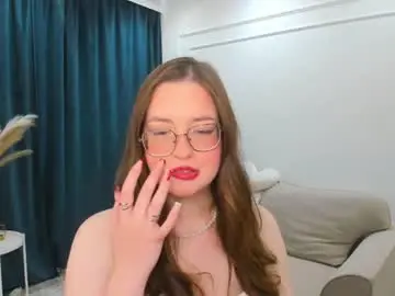 Chaturbate Free Live Porn of yoursweetmaddy