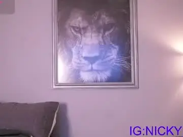 Chaturbate Watch Live Sex Cams of alan_morrys