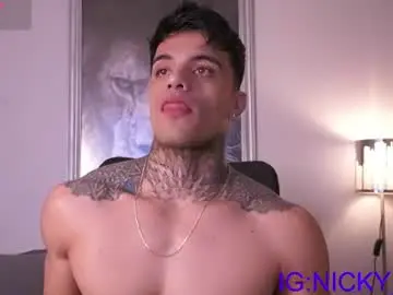 Chaturbate Live Porn of alan_morrys