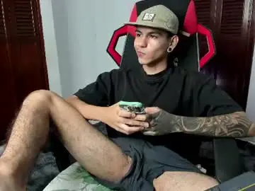 Chaturbate Sex Chat of austin_falcon
