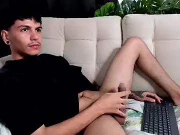 Chaturbate Adult Webcam of austin_falcon