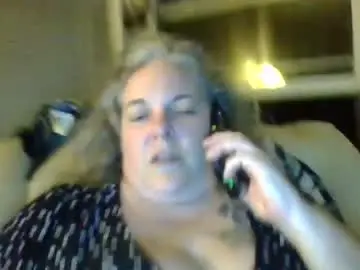 Chaturbate Free Live Porn of hippysnewhere