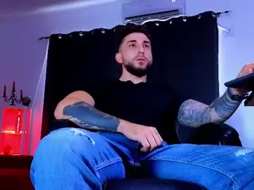 Chaturbate Best live sex cam show of mightyaaron