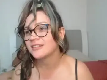 Chaturbate Free Live Porn of sophie_lopez1