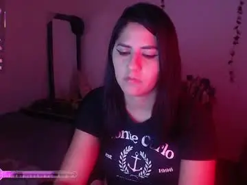 Chaturbate Live Sex of hilari18