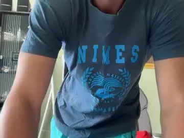 Chaturbate Live Sex of yummyalexxx