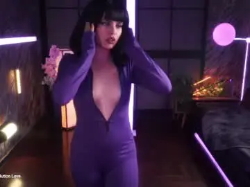 Chaturbate Live Sex Cam of alessa_goreng