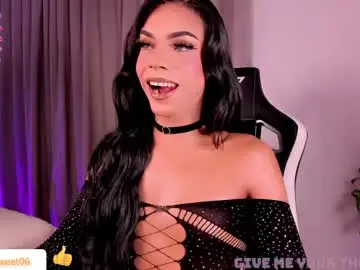 Chaturbate Live Sex Cam of sweett_shinexx