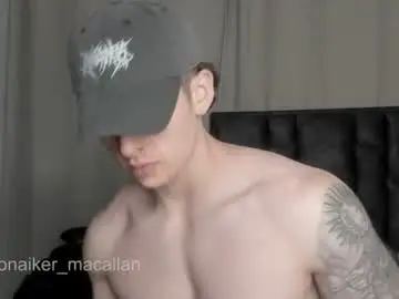 Chaturbate Live Porn of jhonny_macallan