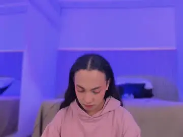 Chaturbate Free Live Porn of aribloom7