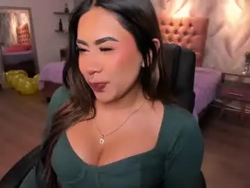 Chaturbate Watch Live Sex Cams of eveline_figeroa