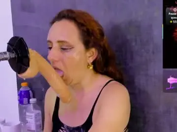 Chaturbate Best Webcam of issys_milf
