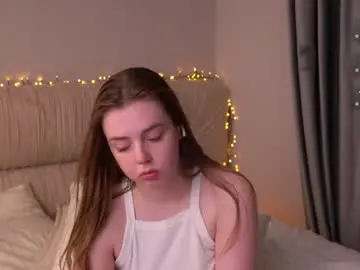 Chaturbate Live Sex Cam of katymolly