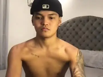 Chaturbate Free Porn Cam of asianhugescott