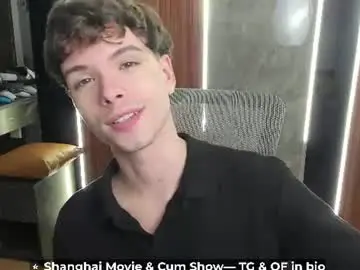 Chaturbate Watch Live Sex Cams of calvin_loves_you