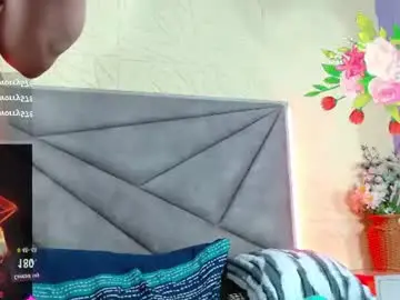 Chaturbate Watch Live Sex Cams of esmeralda_oikos