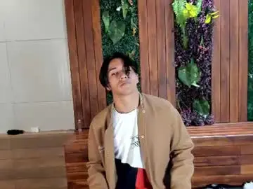 Chaturbate Free Live Porn of andyjoy_