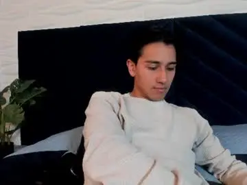 Chaturbate Nude Webcam of andyjoy_