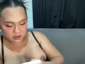 Chaturbate Best live sex cam show of lucy_selfsucker
