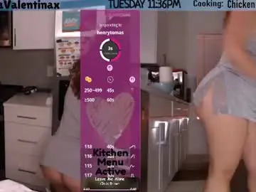Chaturbate Live Sex Cam of milavalentinax