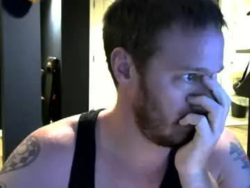 Chaturbate Sex Cam of reddawg14