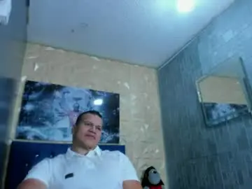 Chaturbate Sex Cam of tyleer_scot