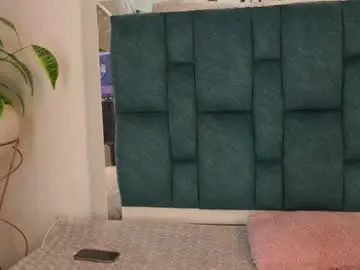 Chaturbate Watch Live Sex Cams of aradia_01