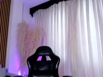 Chaturbate Live Sex Cam of juliensaint_