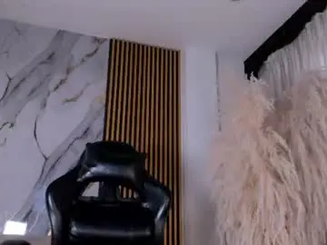Chaturbate Best live sex cam show of juliensaint_