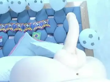 Chaturbate Free Live Porn of crystal_sm