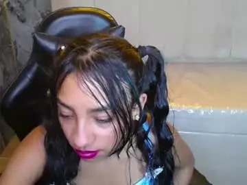 Chaturbate Free Porn Cam of adarasuri_v