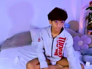 Chaturbate Watch Live Sex Cams of samy_twink