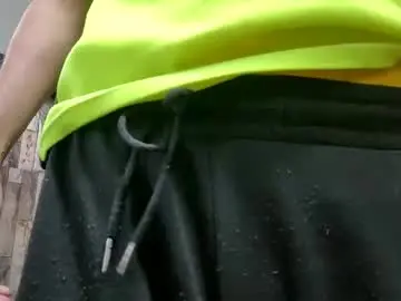 Chaturbate Live Sex Cam of jhosuamoore