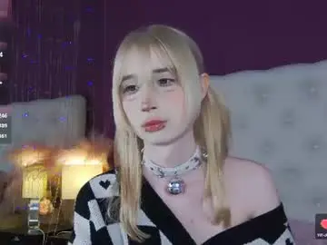 Chaturbate Live Sex Cam of cutetomie