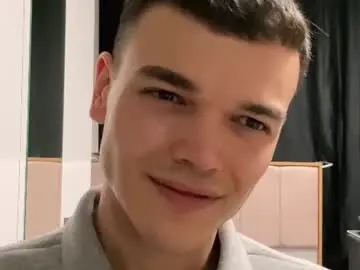 Chaturbate Free Porn Cam of shycuttwunkboy