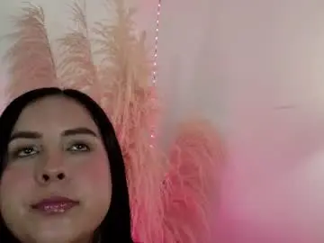 Chaturbate Sex Cam of bella_saint33