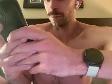 Chaturbate Best live sex cam show of hungrunner24