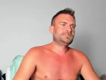 Chaturbate Sex Cam of 10in_deluxe
