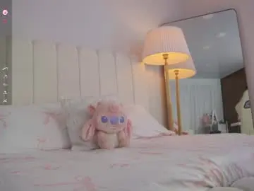 Chaturbate Adult Webcam of cristal_bunny