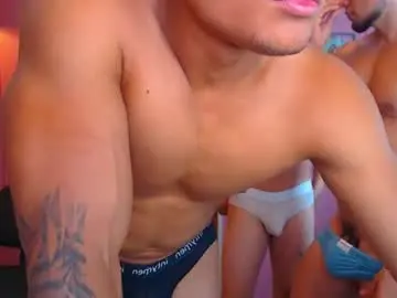Chaturbate Adult Video Chat of hotcrew_