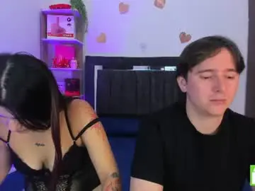 Chaturbate Live Sex Cam of mariana_ronny