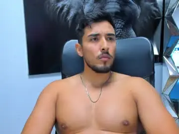 Chaturbate Adult Video Chat of alan_greek_1