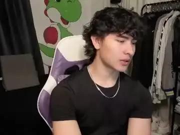 Chaturbate Live Porn of j_u_p_i_t_e_r