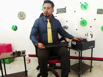 Chaturbate Best live sex cam show of kalethbigdick88