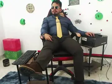 Chaturbate Live Porn of kalethbigdick88