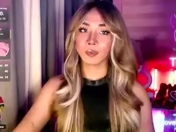 Chaturbate Free Porn Cam of kattiecurrent