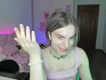 Chaturbate Free Live Porn of millikira006