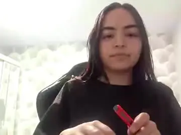Chaturbate Live Sex Cam of tondalurie